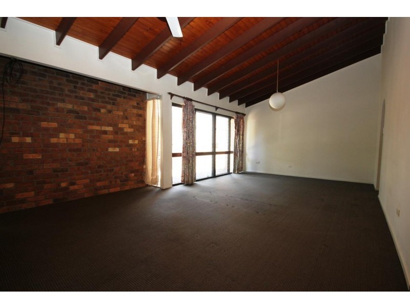 2 Firefly Street, Durack QLD 4077