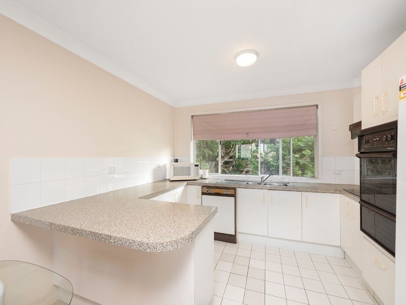 Unit 13/2 Brasted Street, Taringa QLD 4068