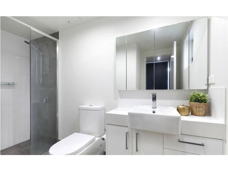 204/35 McDougall Street, Milton QLD 4064