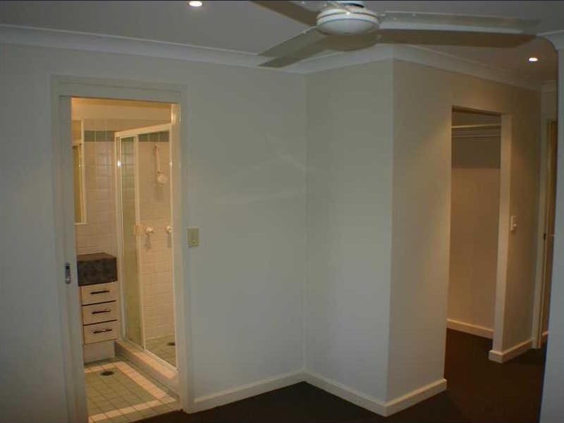 21/1 Glenquarie Place, The Gap QLD 4061