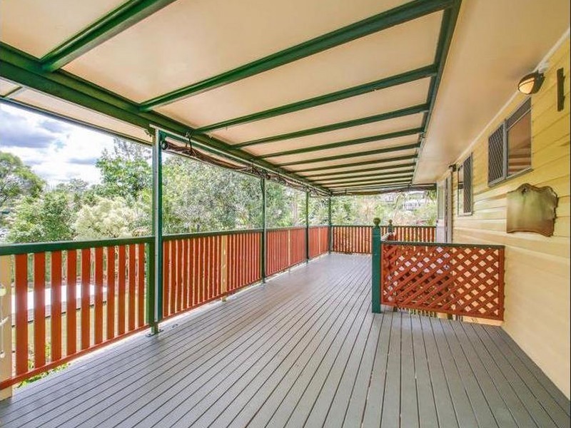 12 Carissa Street, Arana Hills QLD 4054