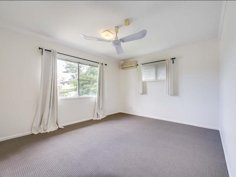 12 Carissa Street, Arana Hills QLD 4054