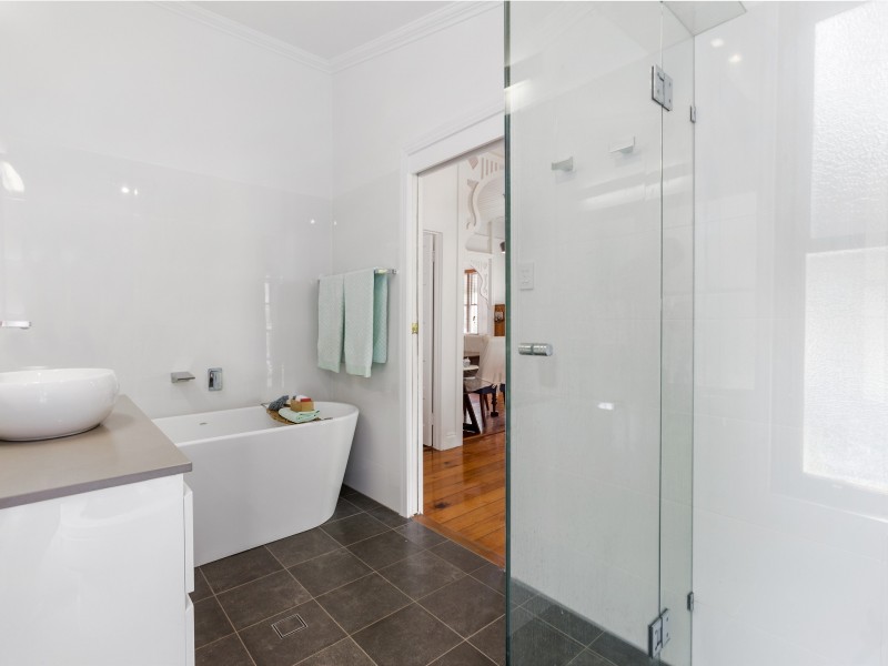 96 Cochrane Street, Red Hill QLD 4059