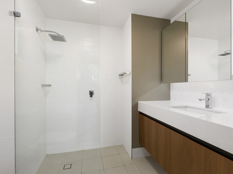 5/390 Simpsons Road, Bardon QLD 4065