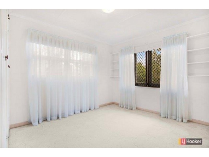 683 Waterworks Road, Ashgrove QLD 4060