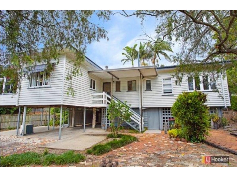 683 Waterworks Road, Ashgrove QLD 4060