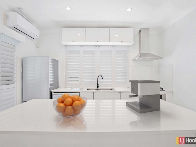 4/666 Kingsford Smith Drive, Hamilton QLD 4007