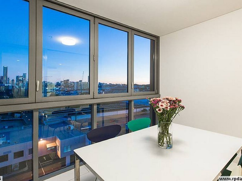 Apartment 2076/16 Hamilton Place, Bowen Hills QLD 4006