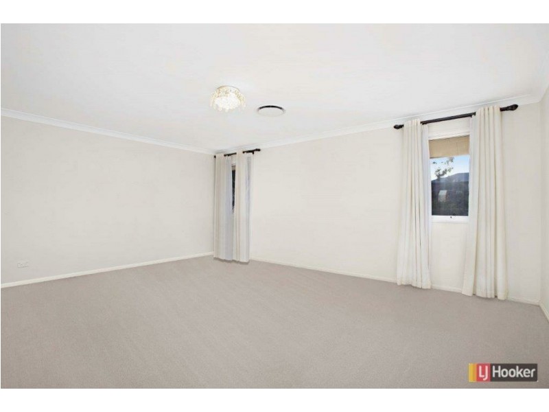 4 Naturesque Close, Mitchelton QLD 4053