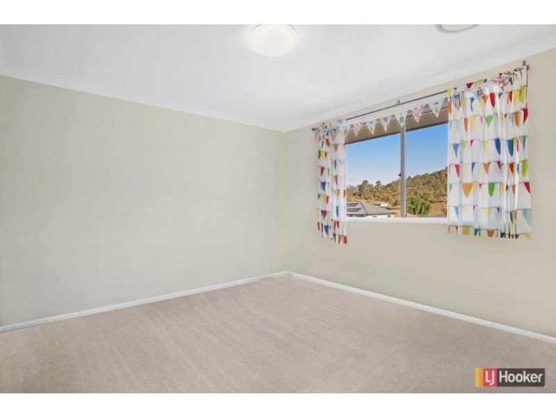 4 Naturesque Close, Mitchelton QLD 4053