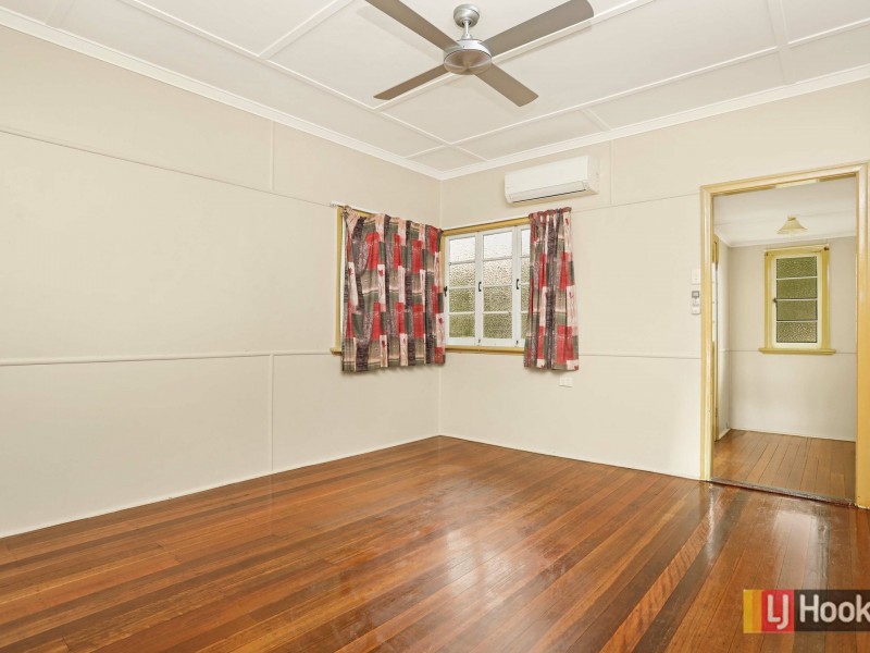 56 Heliopolis Parade, Mitchelton QLD 4053