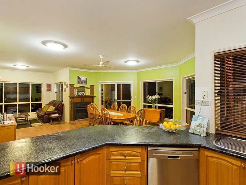 25 Colorado Avenue, Bardon QLD 4065