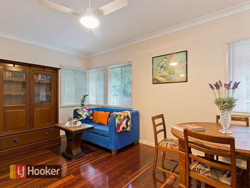 25 Colorado Avenue, Bardon QLD 4065