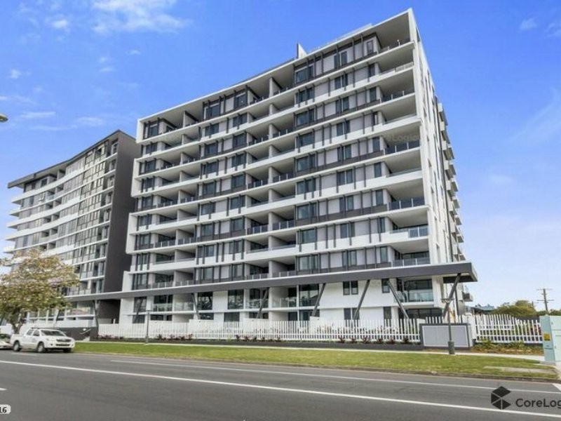 2033/123 Cavendish Road, Coorparoo QLD 4151