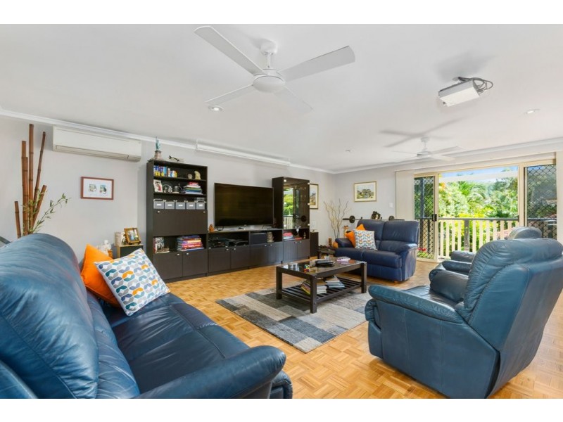 2 Parkside Crescent, The Gap QLD 4061