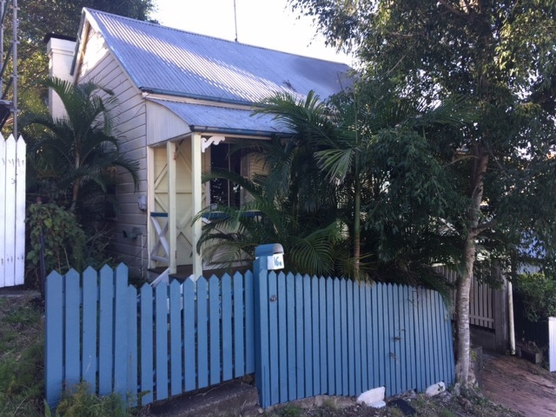16 Surrey Street, Red Hill QLD 4059