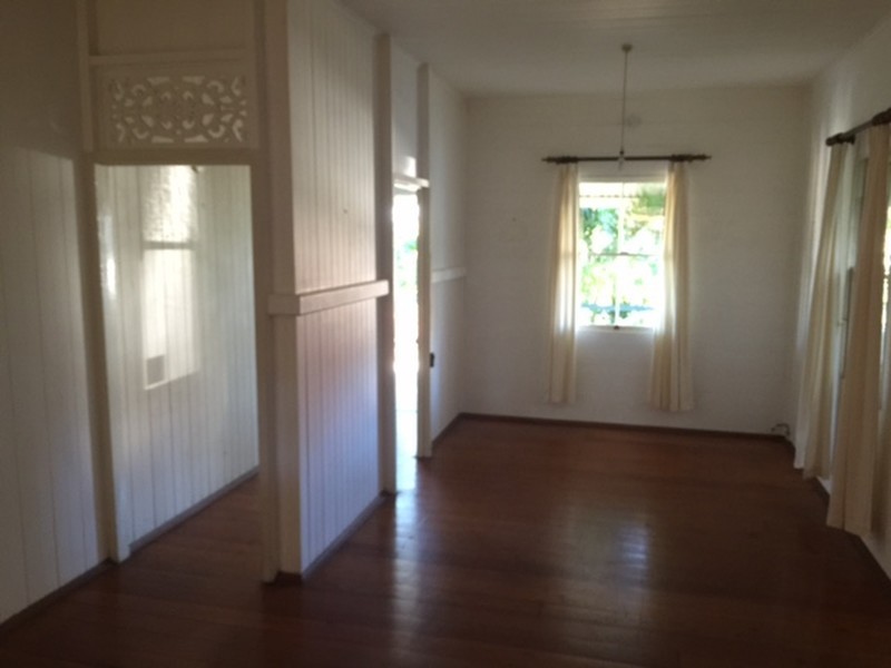 16 Surrey Street, Red Hill QLD 4059