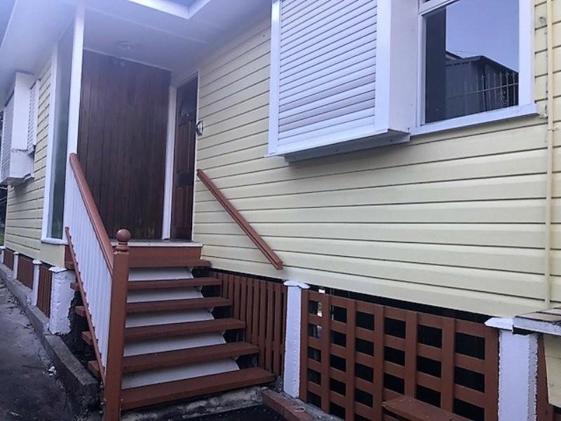 69 Mackay Terrace, Bardon QLD 4065