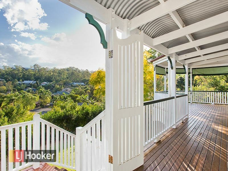 14 Willowood Place, The Gap QLD 4061
