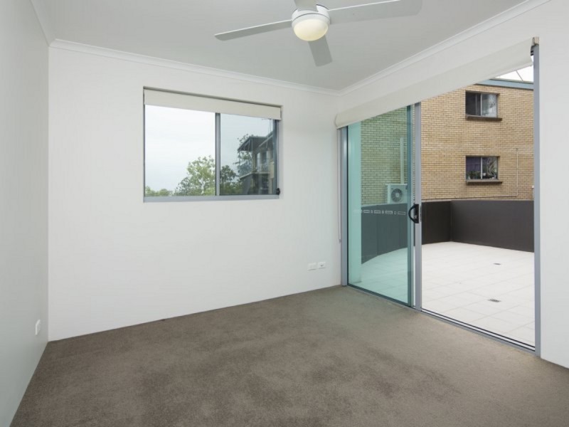 106/158 Victoria Park Road, Kelvin Grove QLD 4059