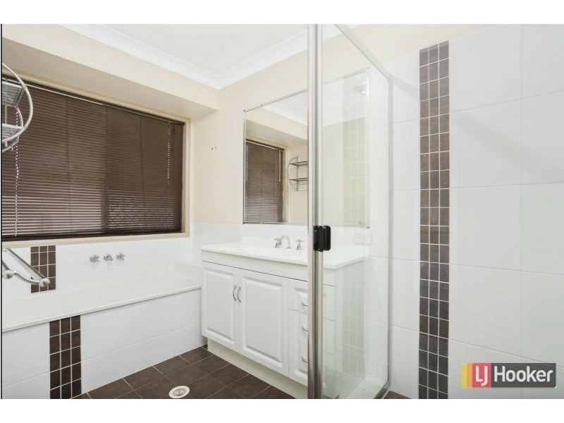 1 Atrium Way, Everton Hills QLD 4053