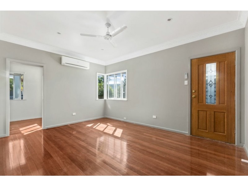 38 Sunrise Street, Ashgrove QLD 4060