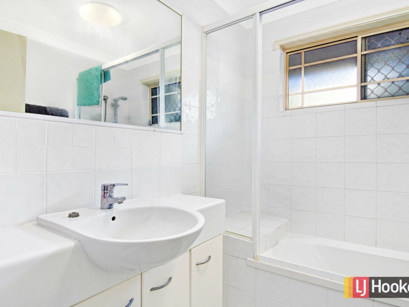 32/360 Simpsons Road, Bardon QLD 4065