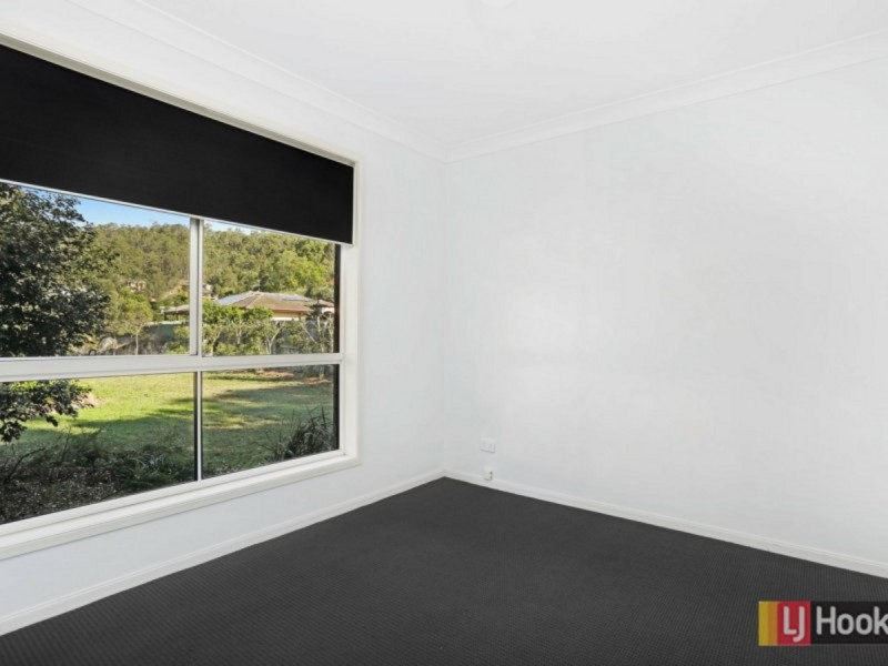 19 Outlook Terrace, Ferny Grove QLD 4055