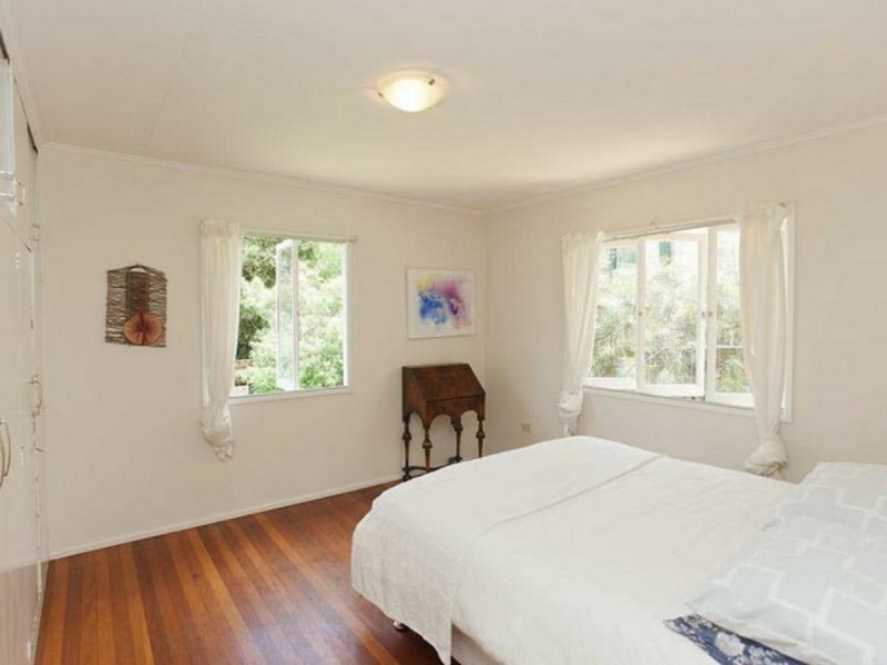 6 Yanina Street, The Gap QLD 4061