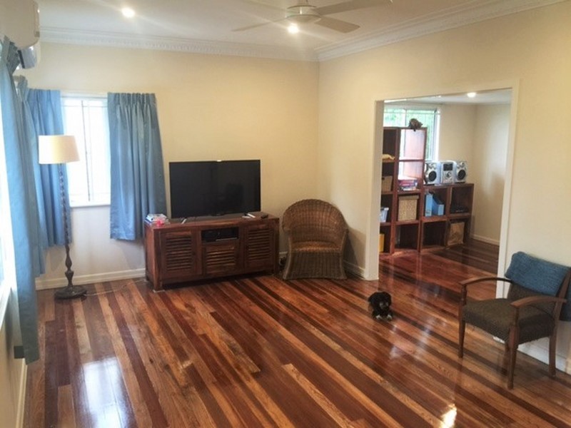 50 ORSOVA ROAD, Yeronga QLD 4104