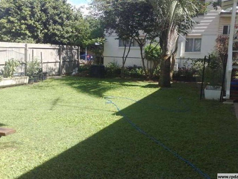 50 ORSOVA ROAD, Yeronga QLD 4104