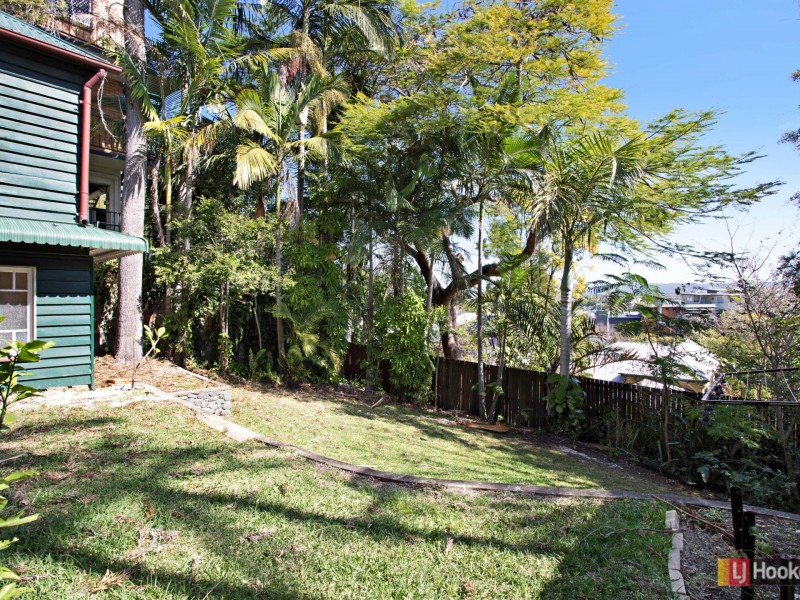 32 Windsor Road, Red Hill QLD 4059