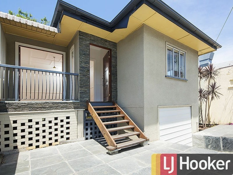 144 Waterworks Road, Ashgrove QLD 4060