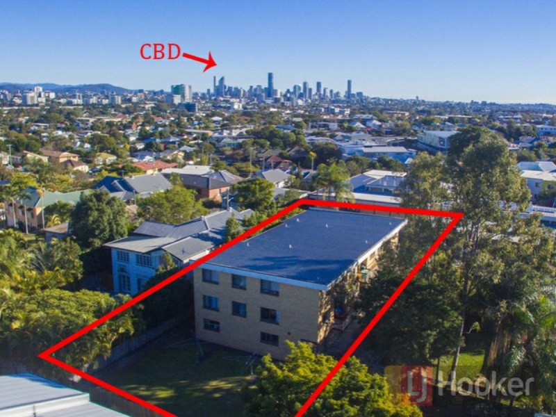 12 Toohey Avenue, Greenslopes QLD 4120