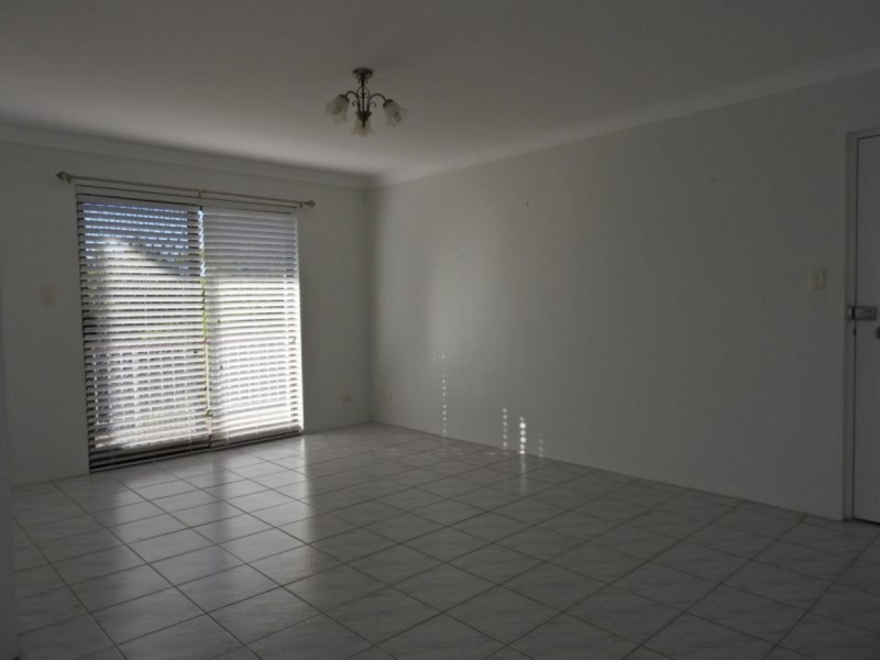 12 Toohey Avenue, Greenslopes QLD 4120