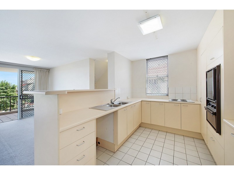 20/17 Whyenbah Street, Hamilton QLD 4007