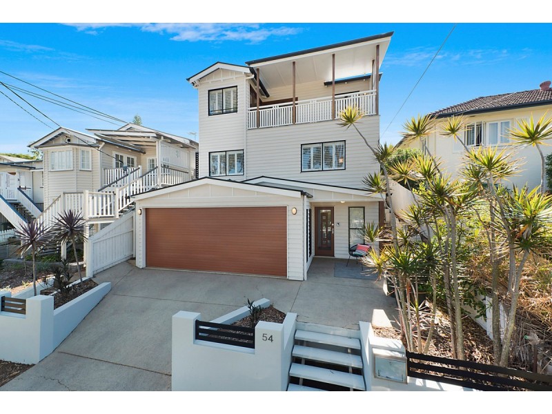 54 Waverley Road, Camp Hill QLD 4152