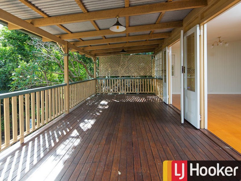 33 Kinkade Avenue, Ashgrove QLD 4060