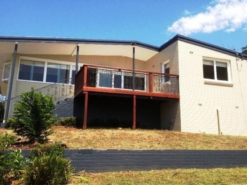 73 LANSDOWNE STREET, Newmarket QLD 4051