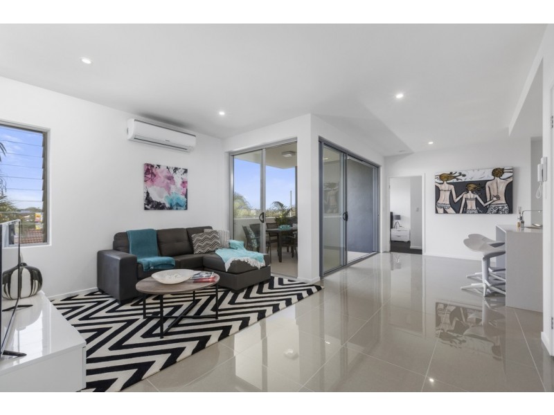 11 Bromilow Street, Kedron QLD 4031