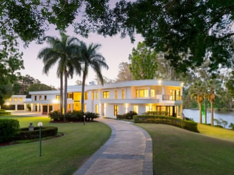 36 Needham St, Fig Tree Pocket QLD 4069