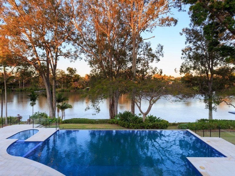 36 Needham St, Fig Tree Pocket QLD 4069