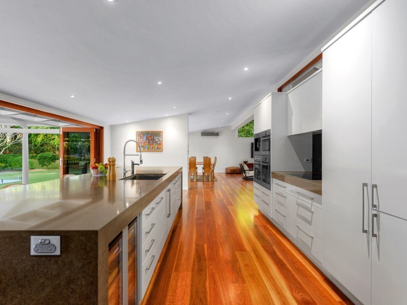 9 Ningana St, Fig Tree Pocket QLD 4069