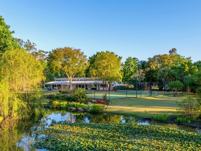 9 Ningana St, Fig Tree Pocket QLD 4069