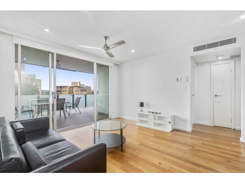 32/68 Benson Street, Toowong QLD 4066