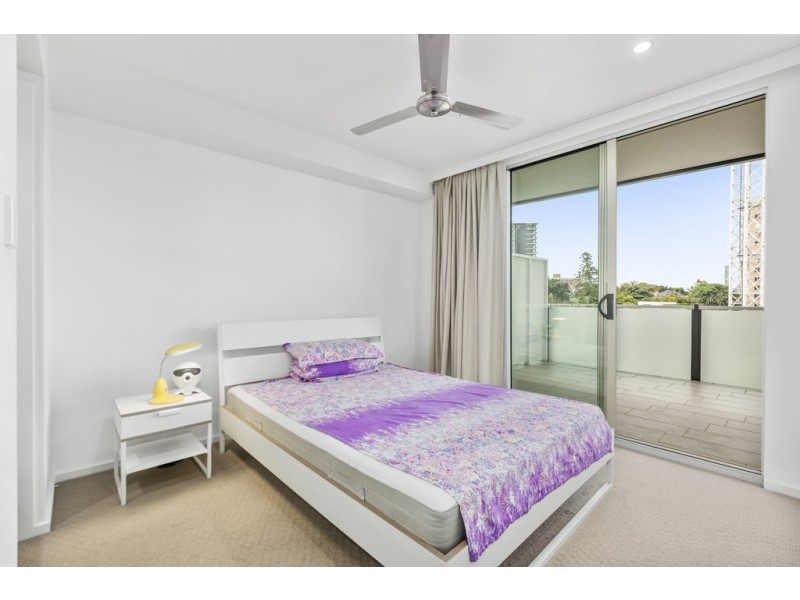 32/68 Benson Street, Toowong QLD 4066