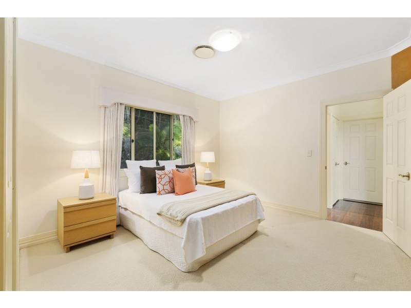 23 Drysdale St, Mount Ommaney QLD 4074