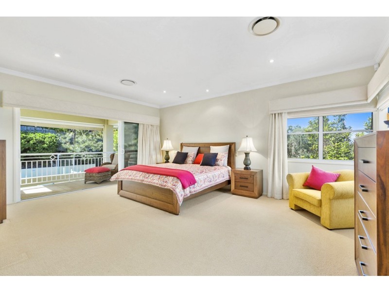 11 Drysdale Street, Mount Ommaney QLD 4074