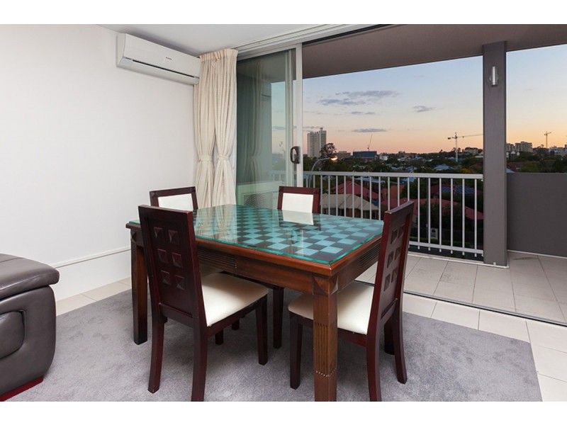 10/153 Lambert Street, Kangaroo Point QLD 4169