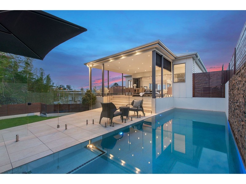 33 Greene Street, Newmarket QLD 4051